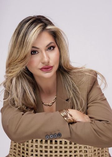 Fernie Bustamante portrait